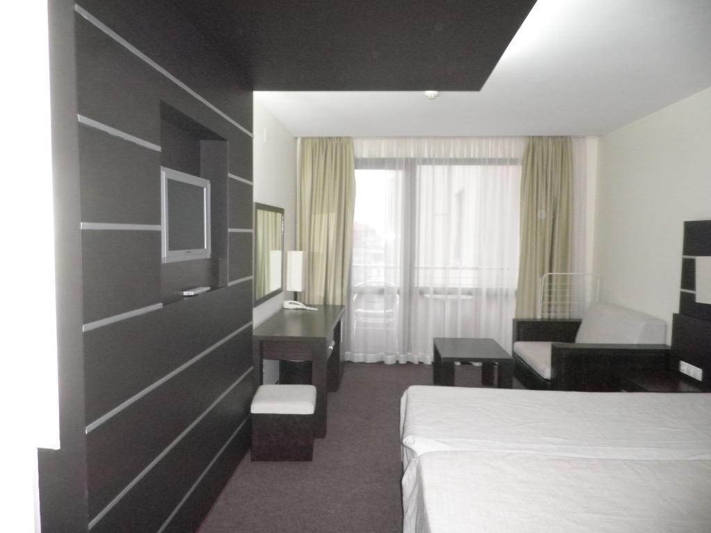 Hotel Vigo Несебир Екстер'єр фото